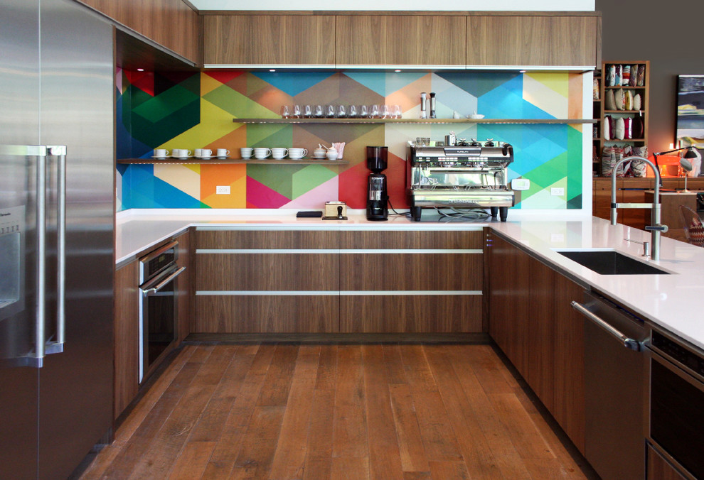 Colorful Kitchen Wall 1 Add vitality to kitchen design in creative ways