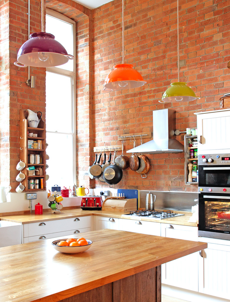 Colorful kitchen lighting units Add vitality to kitchen design in creative ways