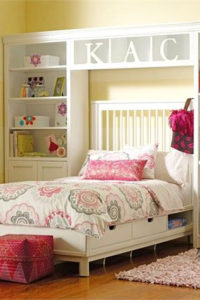 Girls' bedrooms in subtle colors