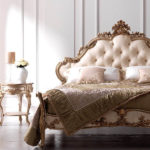 Classic bedroom decorations designs with luxurious designs and decorations