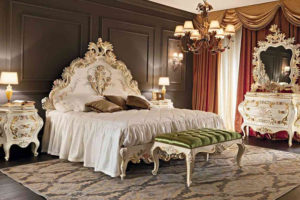 Classic bedrooms with luxurious royal designs