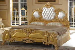 Classic bedrooms with luxurious royal designs
