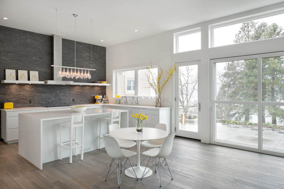 Kitchen with stone walls 3 stone walls .. A touch of luxury and distinction in the kitchen