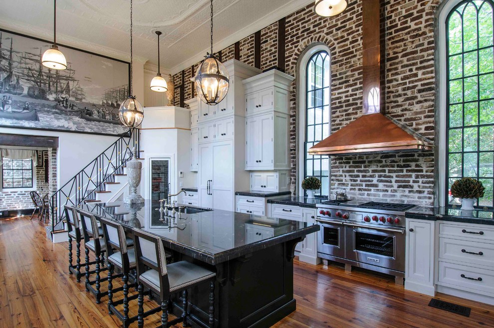 Kitchen with stone walls 9 stone walls .. A touch of luxury and distinction in the kitchen