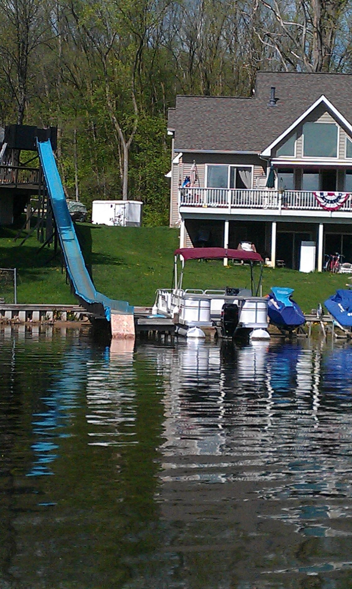 Boat dock decorating ideas - eHomeDecor - Explore more Inspiration