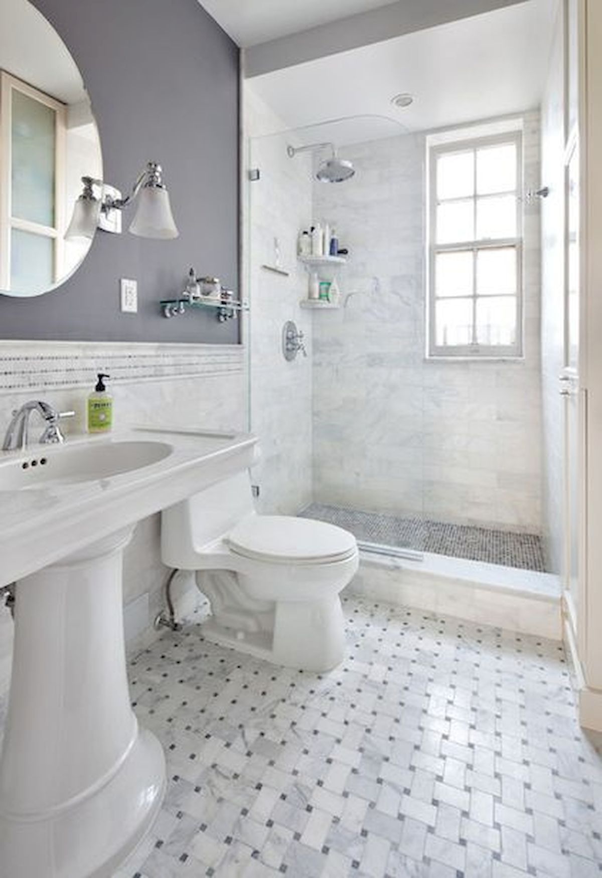 Белая плитка на пол в ванной. Белая ванная комната. Напольная плитка для ванной комнаты. Ванная серая и белая плитка. Интерьер ванной комнаты.