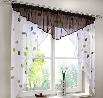 Picture of kitchen curtains