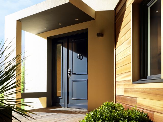 How to choose the right front door?
