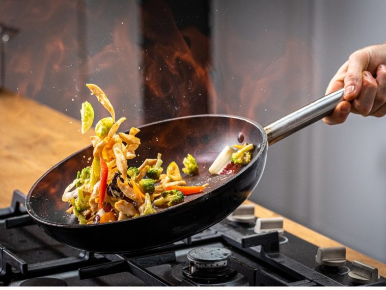 How to choose the right kitchen pan?